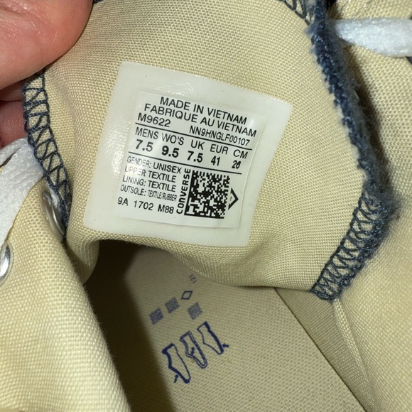 NWOB Converse All Star Chuck Taylor Navy Blue High Top Sneakers Women’s Size 9.5 - Picture 7 of 7